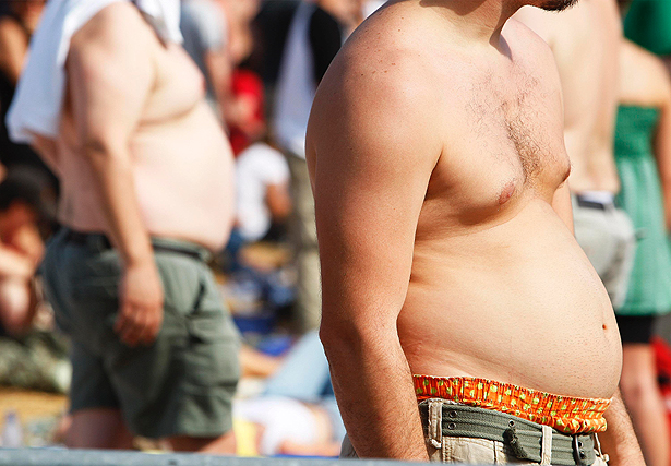 ENTREVISTA : Homens não associam o excesso de peso à queda da testosterona