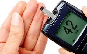 Hipoglicemia Aumenta Risco de Fragilidade e Mortalidade em Adultos com Diabetes