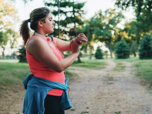 A Perda de Peso em Adultos Jovens com Obesidade Pode Reduzir pela Metade o Risco de Mortalidade