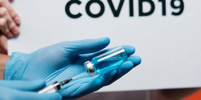 Especialistas se Reúnem para Abordar a Segurança da Vacina Covid-19